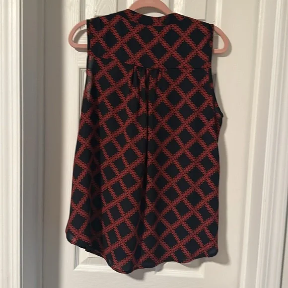 41 Hawthorn 1X sleeveless blouse - Picture 4 of 4